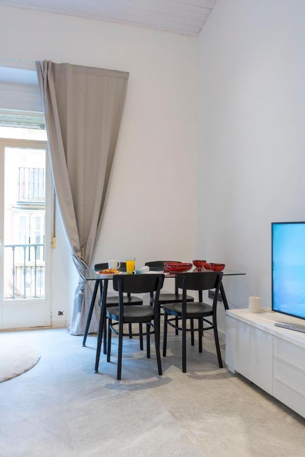 Appartement Acogedor Apartamento En Pleno Centro De Malaga By Sharingco Extérieur photo